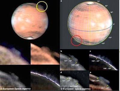 火星の謎の巨大雲003